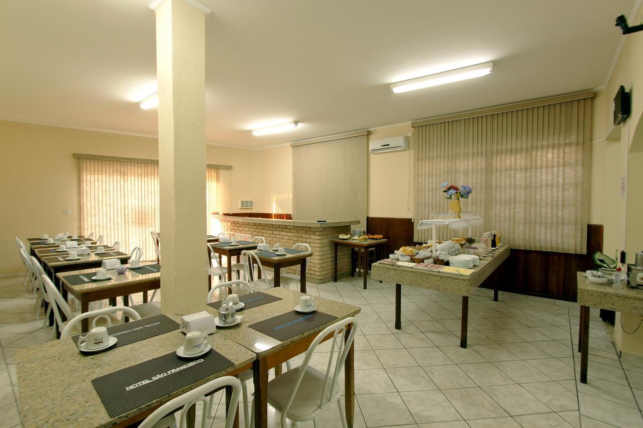 Hotel Sao Francisco Агуас-ді-Ліндоя Екстер'єр фото